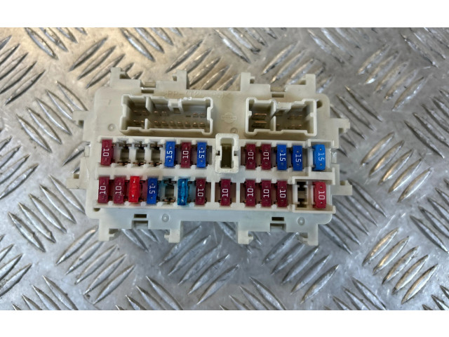 Pojistková skříňka AM60A Nissan Murano Z50 2004