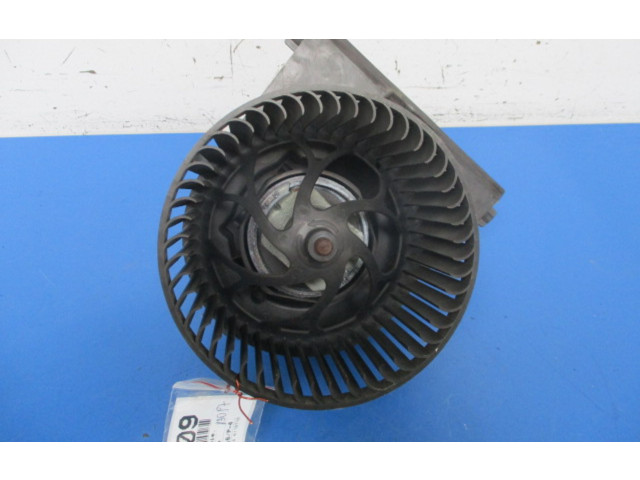 Вентилятор печки Skoda Octavia Mk1 (1U)