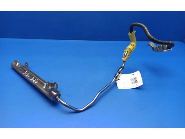 Топливная рампа 2381437100 Toyota C-HR 1.8 для двигателя 2ZR-FXE