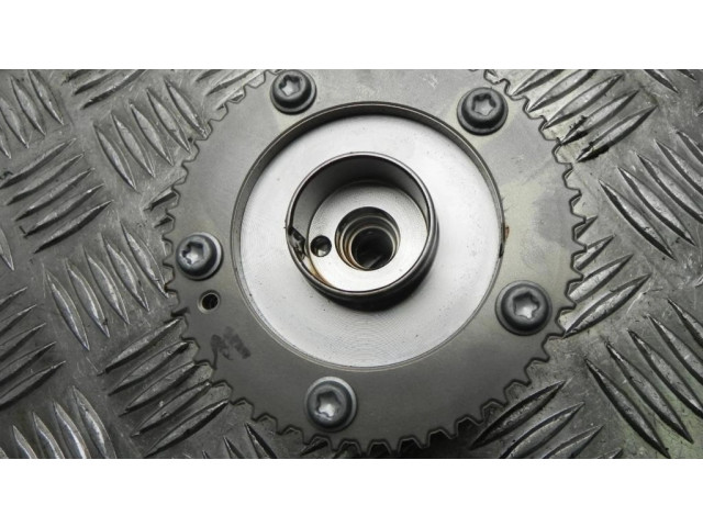 Другая деталь двигателя