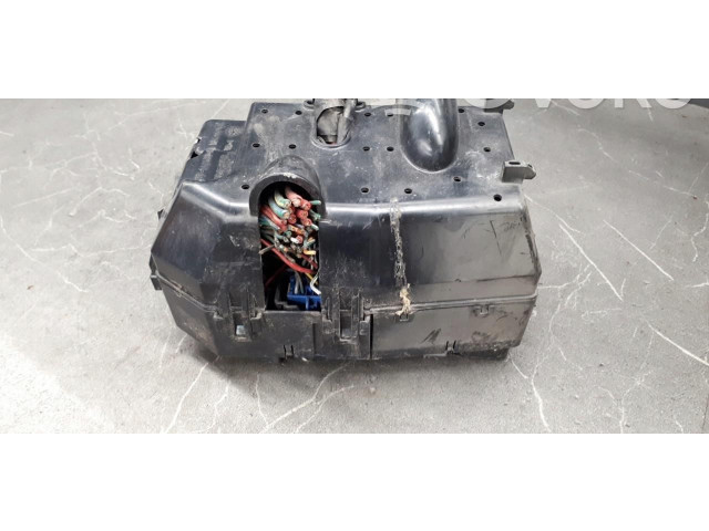 Turbodmychadlo Ящик предохранителей (комплект) 1s7t-14a142-aa Ford Mondeo Mk III