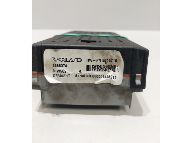 Ящик предохранителей (комплект) 8676284, 01W464   Volvo V70