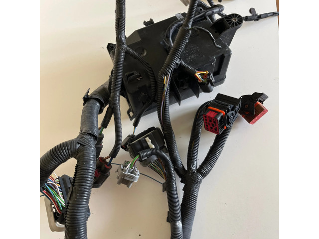 Блок предохранителей BK2T14A175AA, 7254747830 Ford Transit Custom