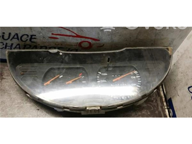 Панель приборов Nissan Vanette