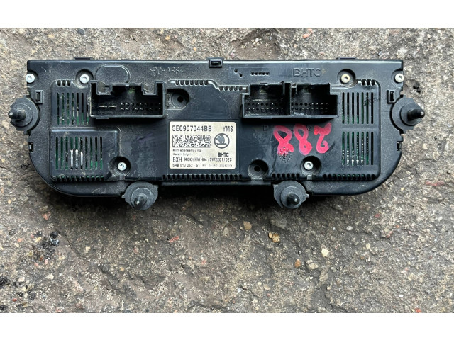 Блок управления климат-контролем 5E0907044BB, 5HB01326351 Skoda Octavia Mk3 (5E)