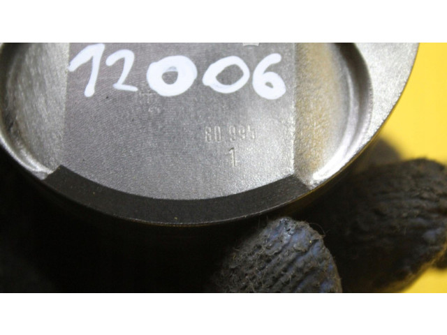 Píst 077B Audi A6 S6 C4 4A