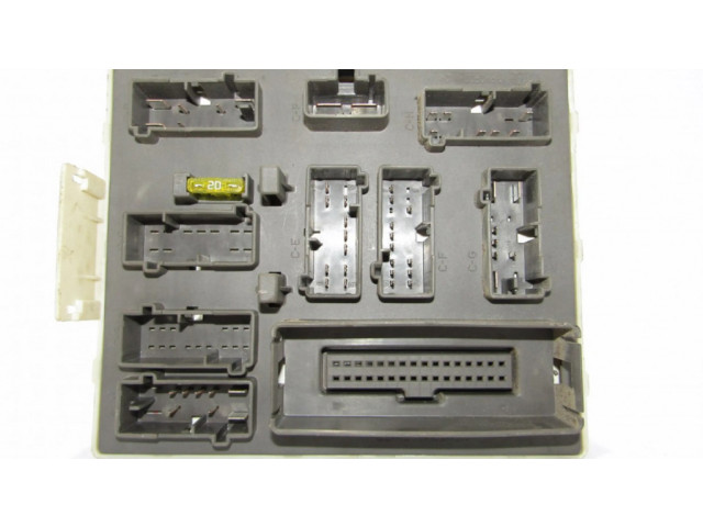 Блок предохранителей 2T1T14A073BD   Ford Transit -  Tourneo Connect    