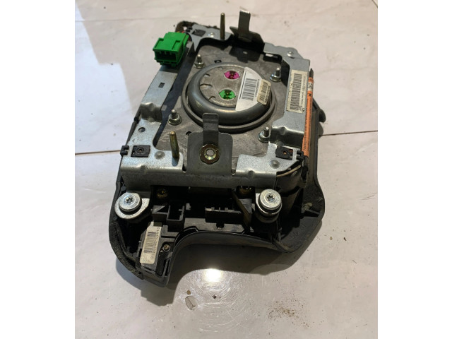 Подушка безопасности водителя 31104258, A6111A1140473 Volvo V70