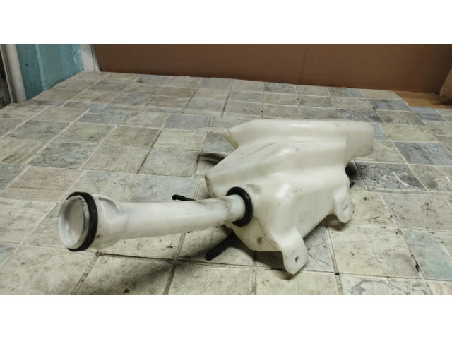 Бачок оконной жидкости    