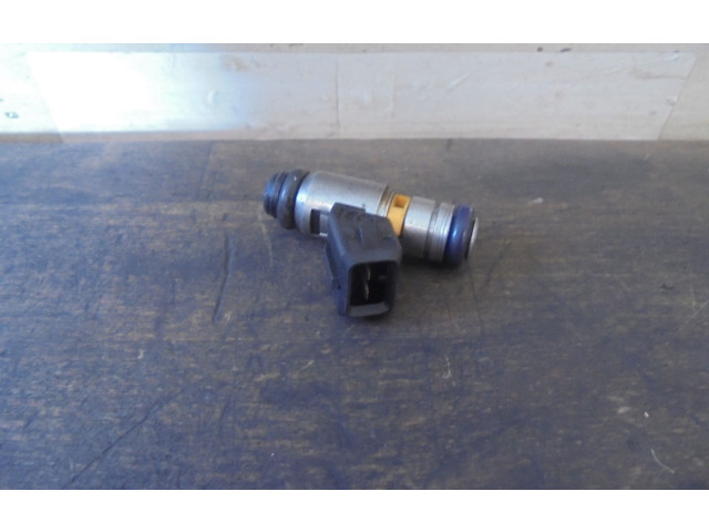 Vstřikovač    Alfa Romeo Mito    350.A.1000 