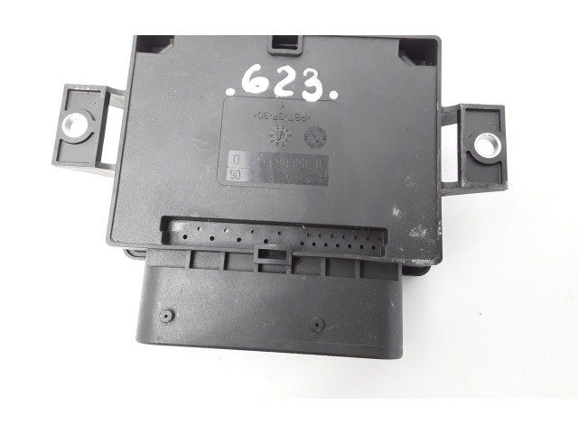 Модуль управления ручным тормозом