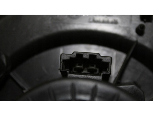 Вентилятор печки       Skoda Fabia Mk1 (6Y)