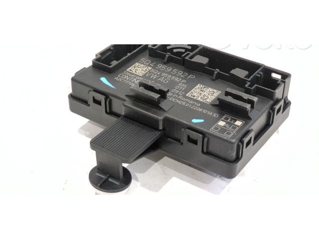 Блок комфорта 5Q4959592P, A2C7770840300 Skoda Octavia Mk4