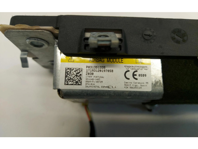 Подушка безопасности для колен 31351335   Volvo XC90