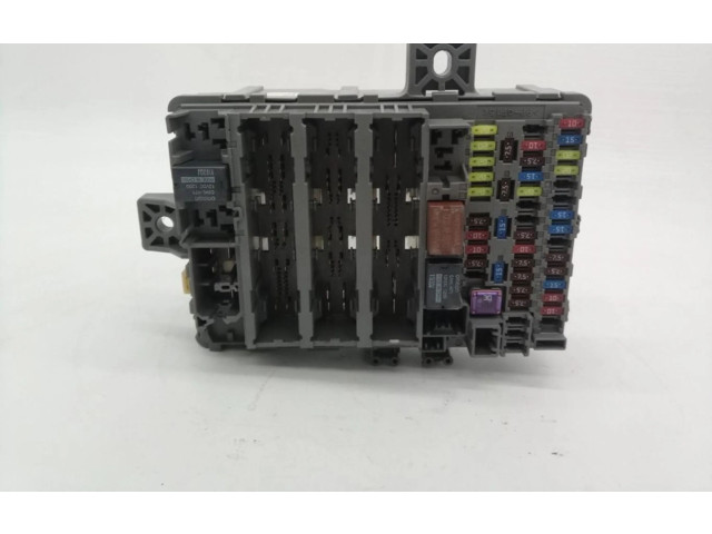 Pojistková skříňka F75TV0G241 Honda Civic 2015