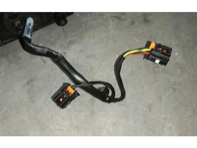 Zpětné zrcátko Peugeot Partner 2022