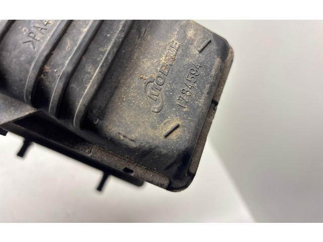 Интеркулер  1784594   Volkswagen PASSAT B5.5 