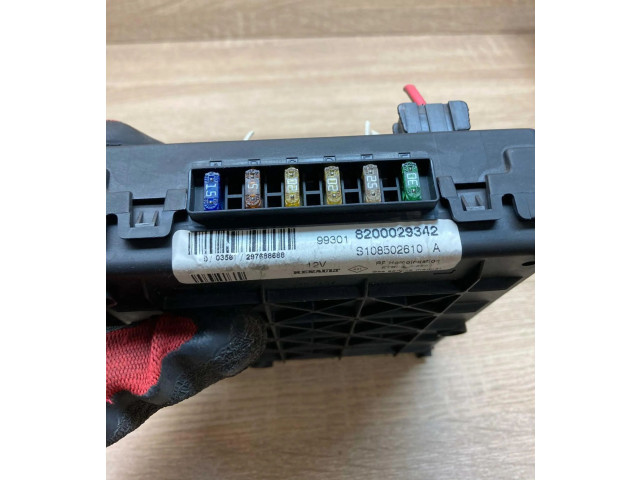 Блок комфорта 8200029342, S108502610A   Renault Scenic I   
