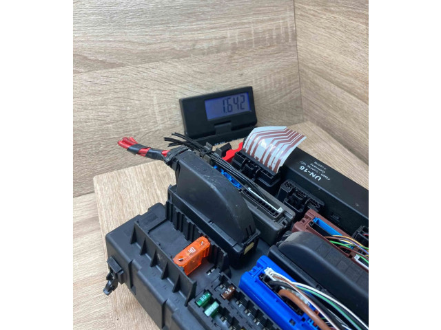 Pojistková skříňka 13125487, 519031108 Opel Vectra C 2002