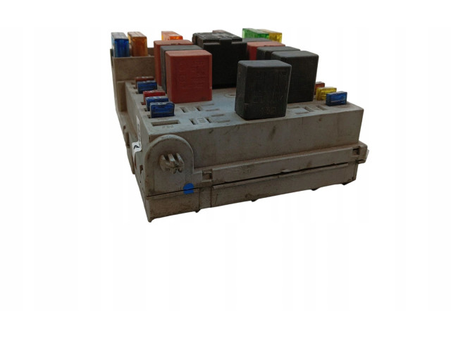 Pojistková skříňka 46796534, 46796534 Fiat Stilo 2002