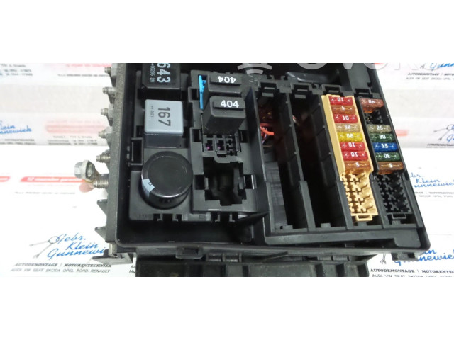 Блок предохранителей 8J0937503   Audi TT TTS Mk2    