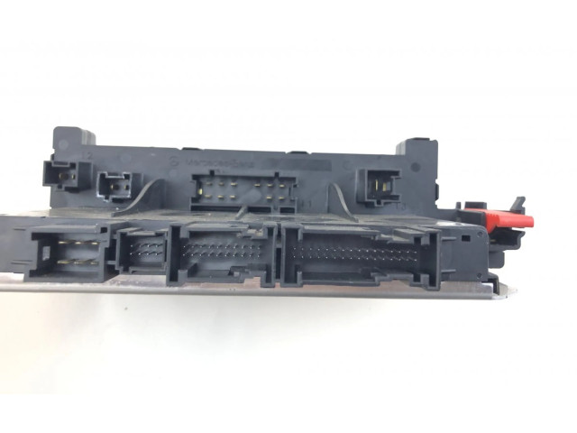 Блок предохранителей  05045139, A2305454032   Mercedes-Benz SL R230    