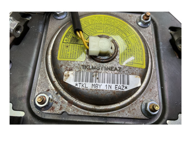 Подушка безопасности водителя 8420503, 001071201CHL Toyota Corolla Verso E121