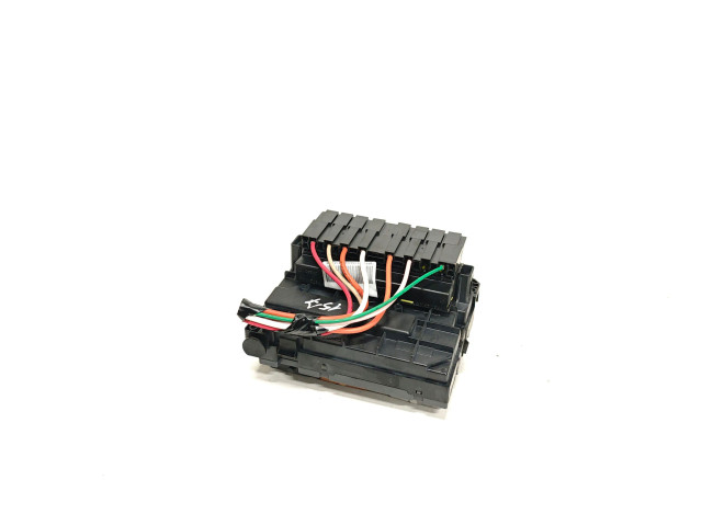 Pojistková skříňka 9807028580 Peugeot 3008 2015