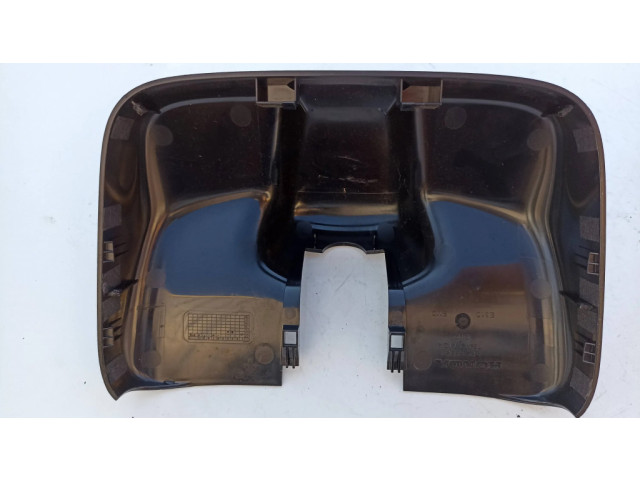 Другая деталь салона