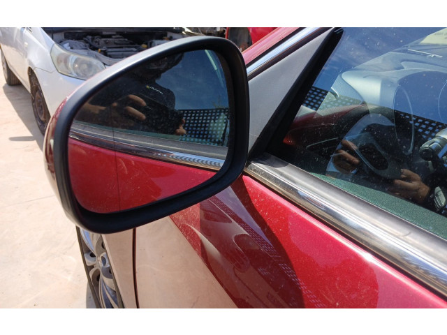 Зеркало электрическое Alfa Romeo Giulietta - года