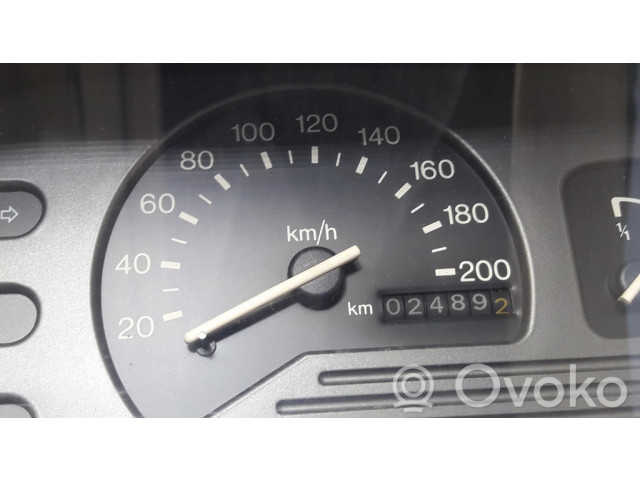 Přístrojová deska Ford Fiesta 1990 89FB10B885AA