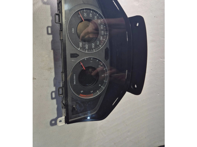 Панель приборов 8603411, 69594600U Volvo V70