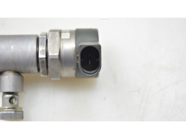 Топливная рампа 059130090AF   Audi A6 S6 C6 4F   для двигателя BPP