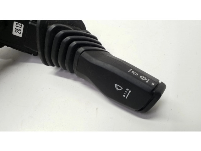 Ручка стеклоочистителей