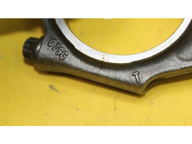  Поршень с шатуном    Audi A6 C7  