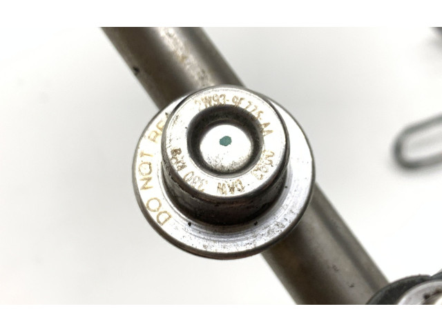 Топливная рампа 2W939F775AA   Jaguar XJ X350   для двигателя AJ8FT