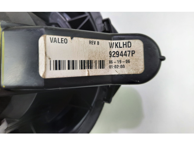 Вентилятор печки Jeep Commander