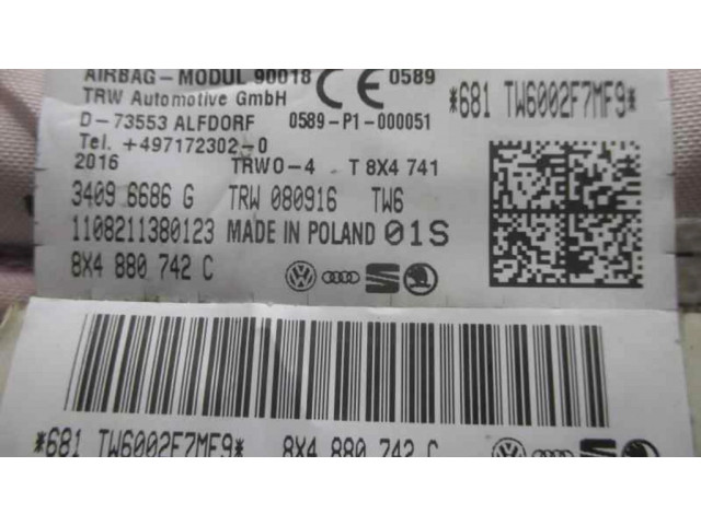 Боковая подушка безопасности 8X4880742C   Audi A1
