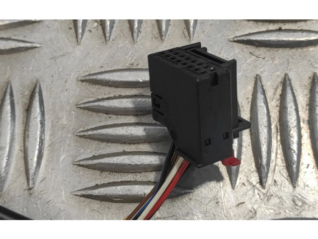 Зеркало электрическое Audi A4 Allroad - года