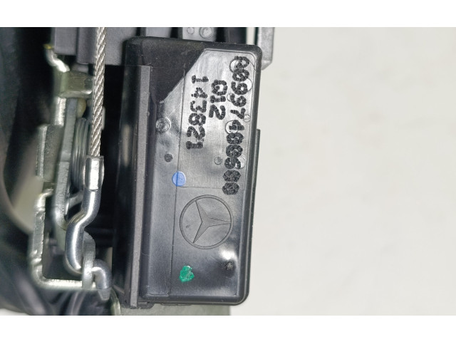 Zámek zadních dveří A0997400600, A0999068600 Mercedes-Benz EQC 2020