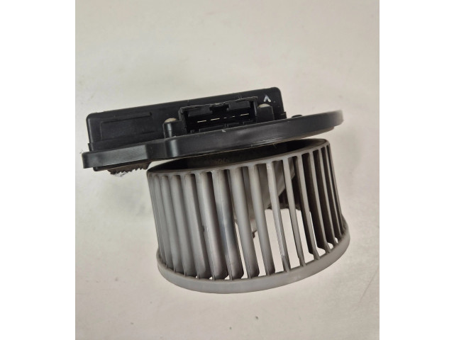 Вентилятор печки       Subaru Forester SG