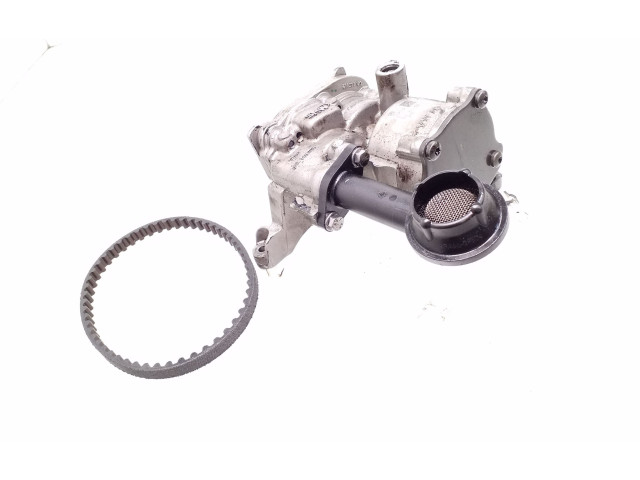 Масляный насос  CLHA 04L145208D, 04L145305  Skoda Octavia Mk3 (5E) 
