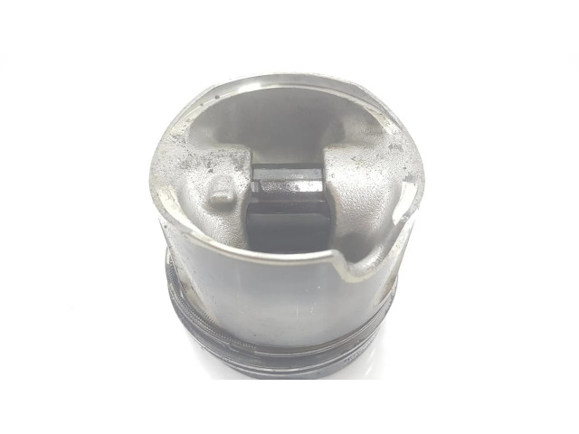 Píst A6510301017 Mercedes-Benz E W212 pro naftový motor 2.1 651924