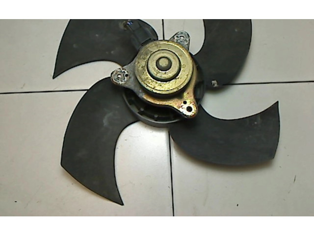 Вентилятор радиатора Mitsubishi Carisma