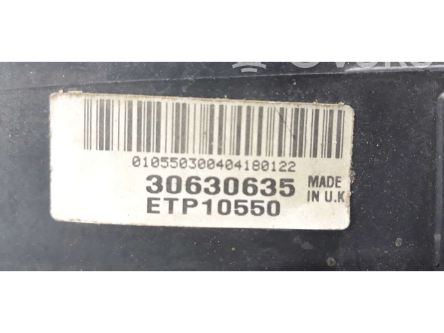 Вентилятор радиатора M899009, 30630635 Mitsubishi Space Star