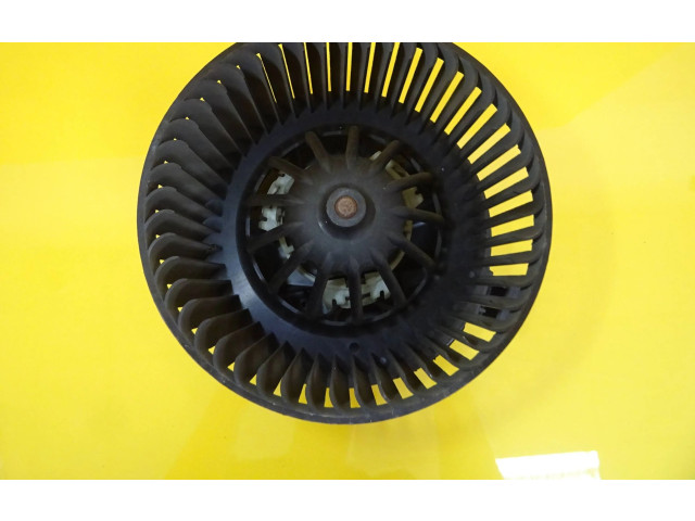 Вентилятор печки       Renault Clio III