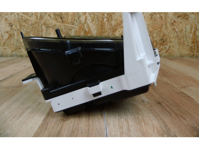 Přístrojová deska Toyota RAV 4 (XA50) 2020 838004A660