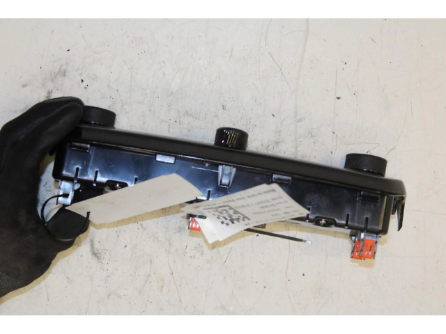 Блок управления климат-контролем    Jeep Compass