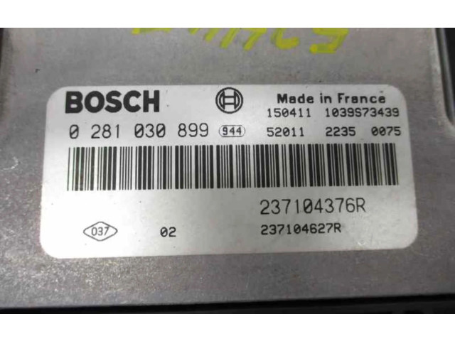 Řídící jednotka 237104376R Renault Captur 2015