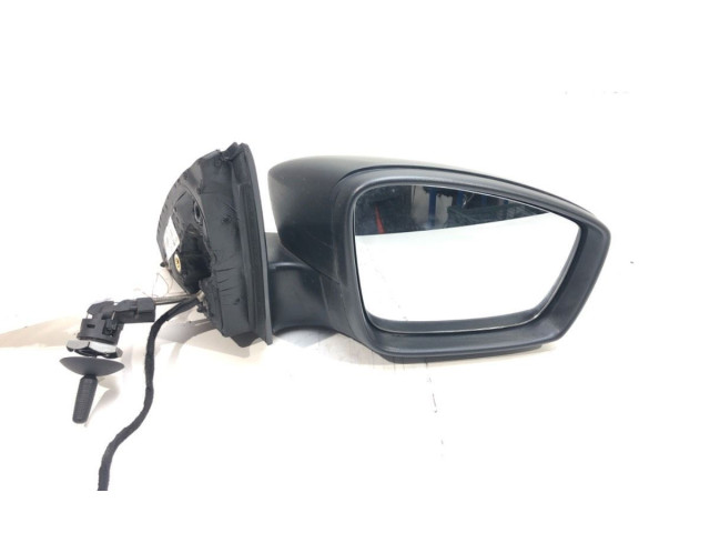 Зеркало электрическое Skoda Rapid (NH) 2012 - 2019 года